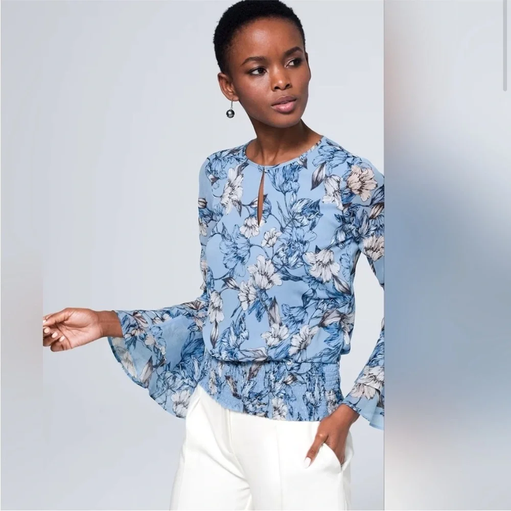 White House Black Market Floral Smocked Blouse Blue/White/Black Size XXS - Picture 1 of 4